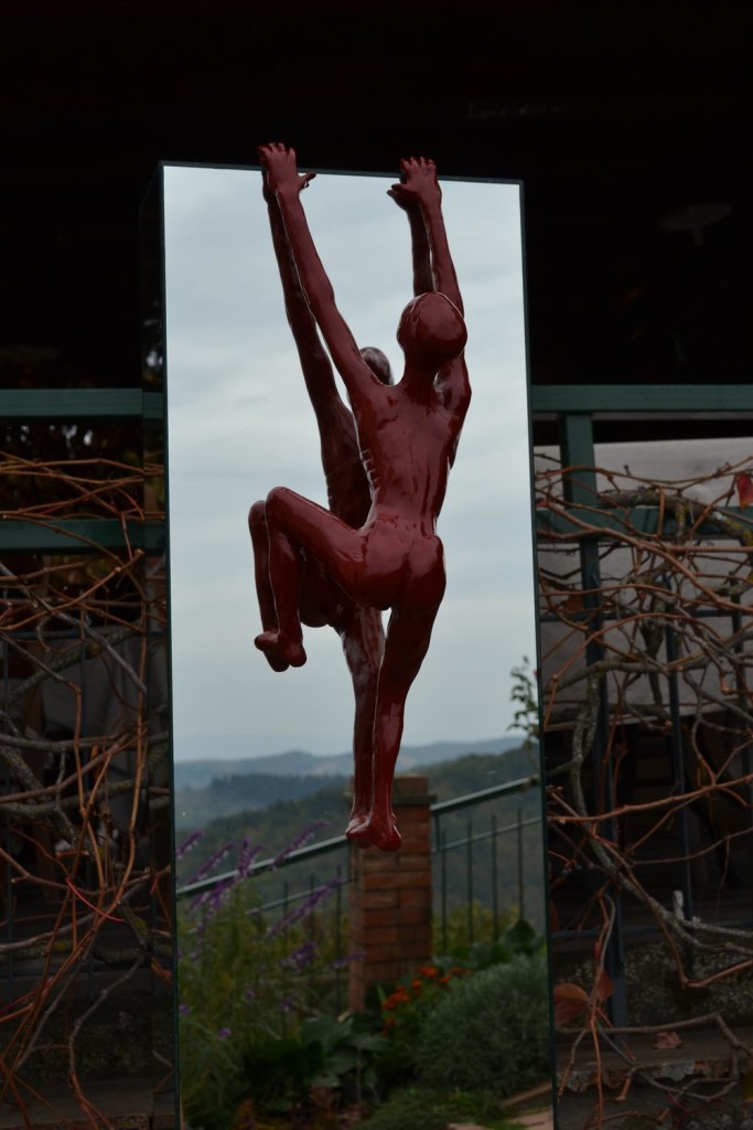 Fountain Mirror climber